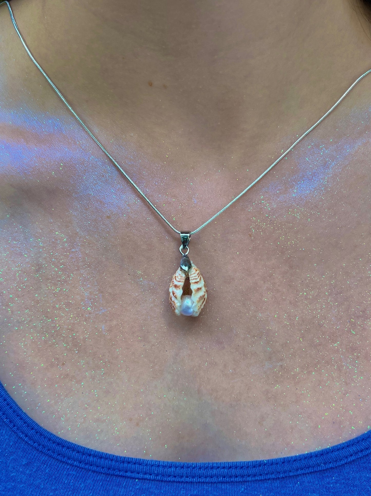 Atlantic Kitten's Paw Pendant Necklace - Pilot Product