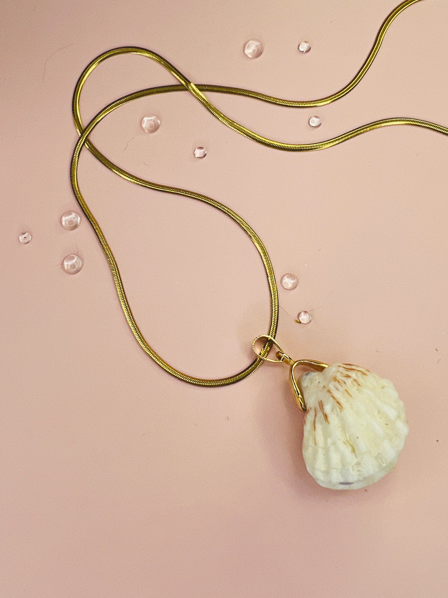 Atlantic Kitten's Paw Pendant Necklace - Pilot Product