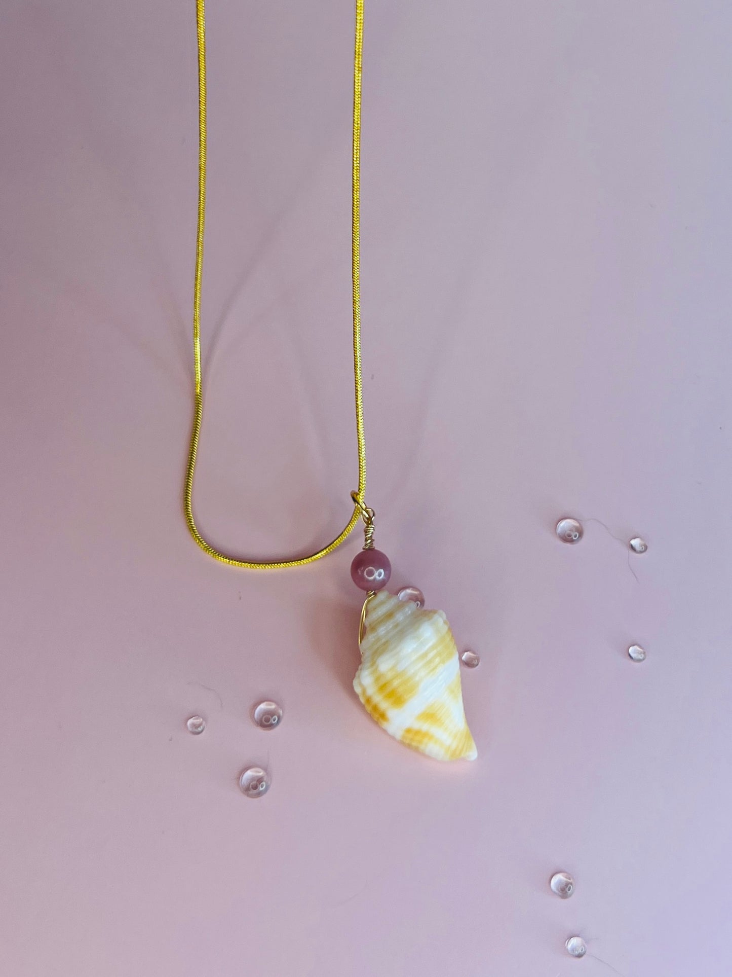 Golden Sands Shell Necklace