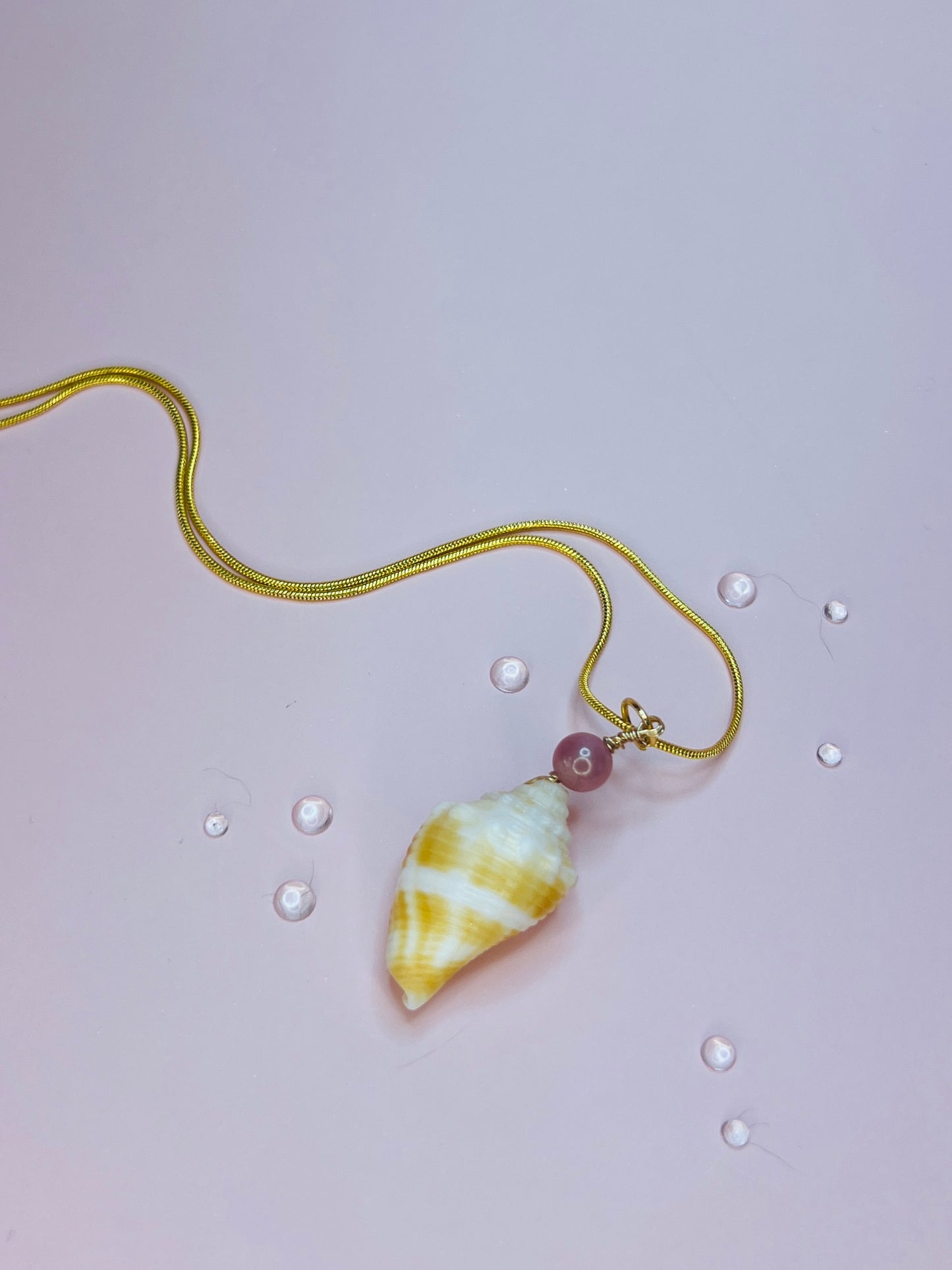 Golden Sands Shell Necklace