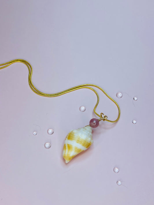 Golden Sands Shell Necklace