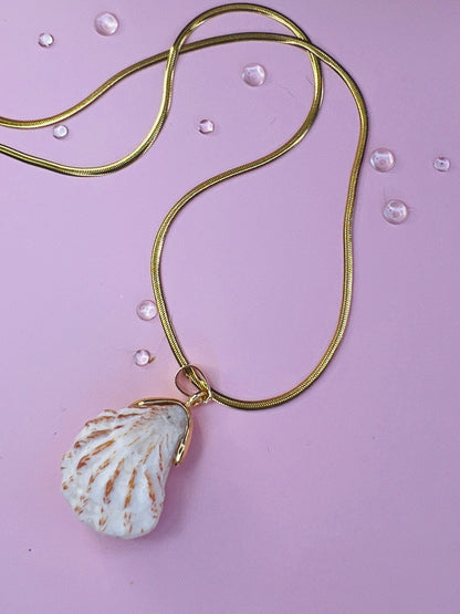 Atlantic Kitten's Paw Pendant Necklace - Pilot Product