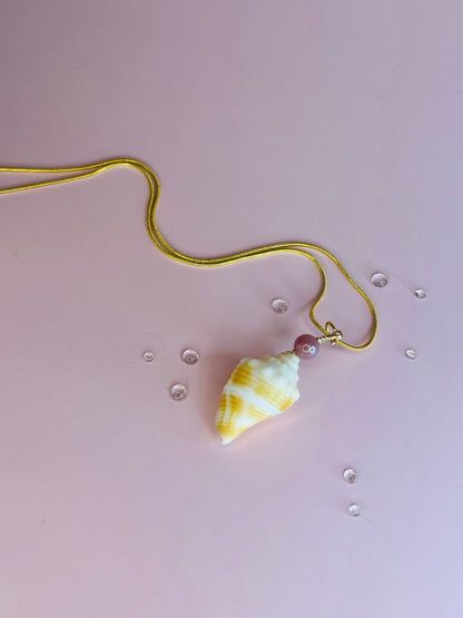 Golden Sands Shell Necklace